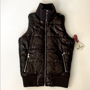 New Black sequined vest Size S